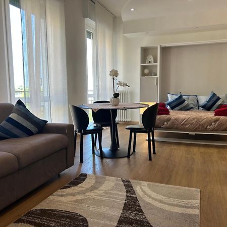 Valverde Apartment And Rooms Верона Екстер'єр фото