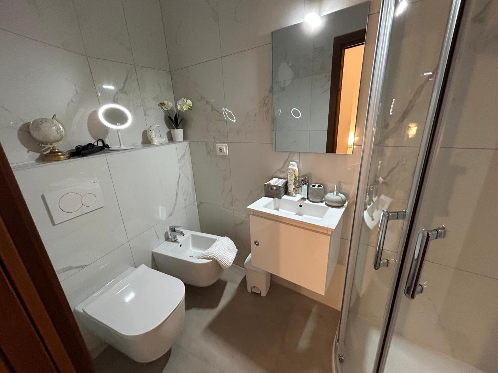 Valverde Apartment And Rooms Верона Екстер'єр фото