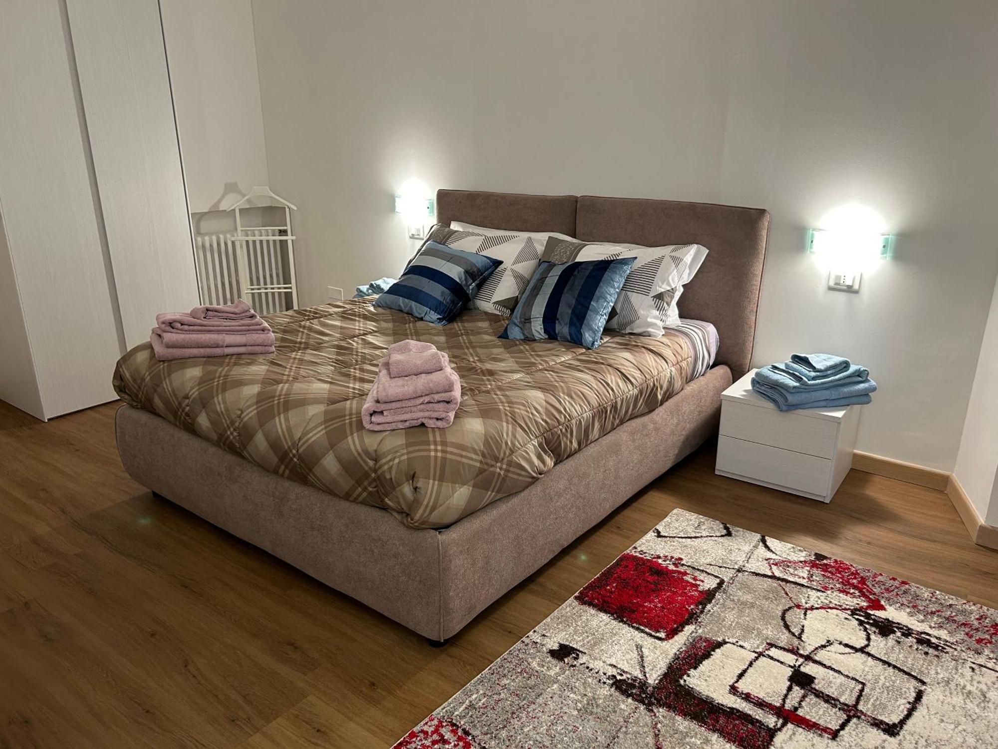 Valverde Apartment And Rooms Верона Екстер'єр фото