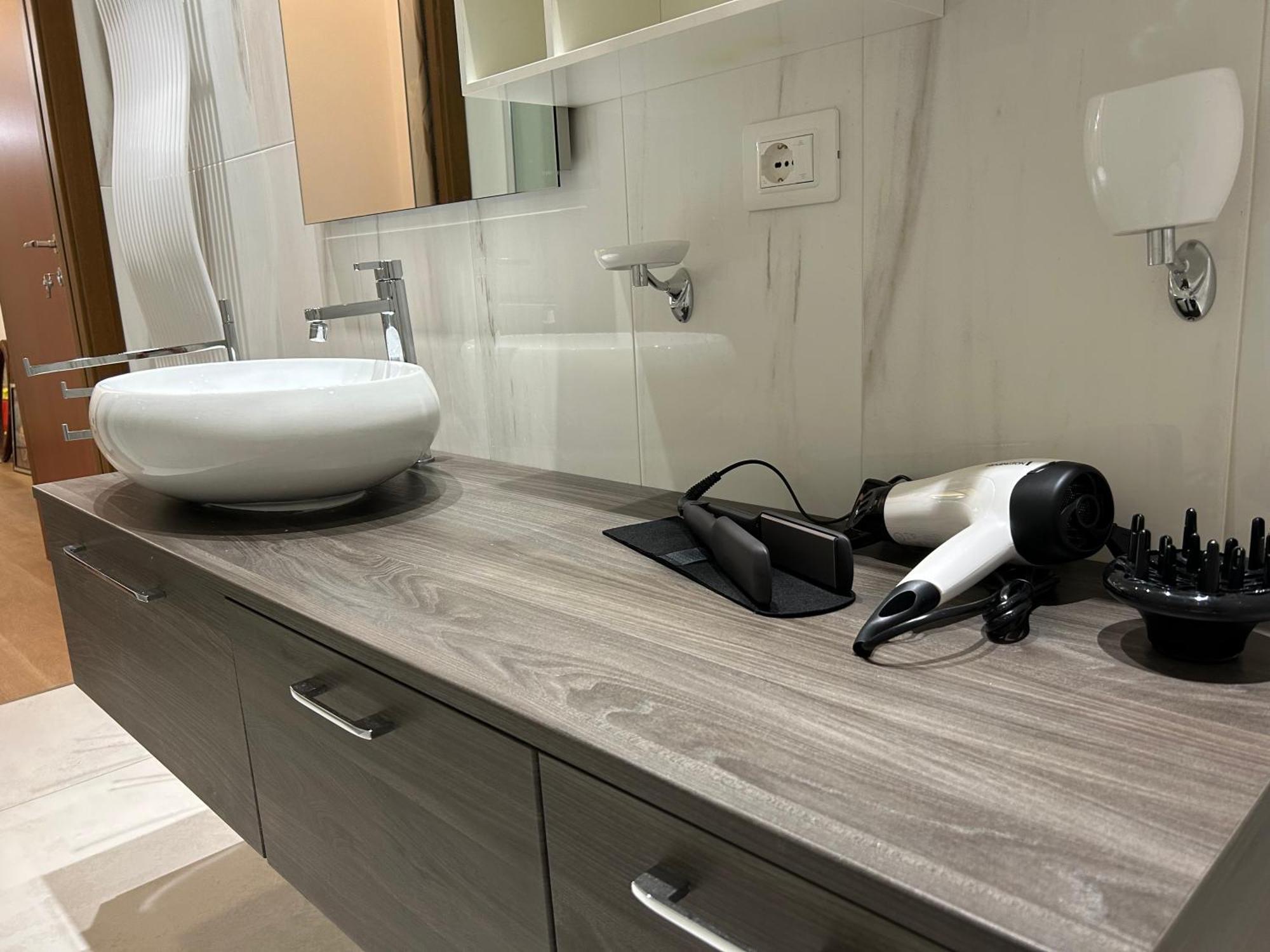 Valverde Apartment And Rooms Верона Екстер'єр фото