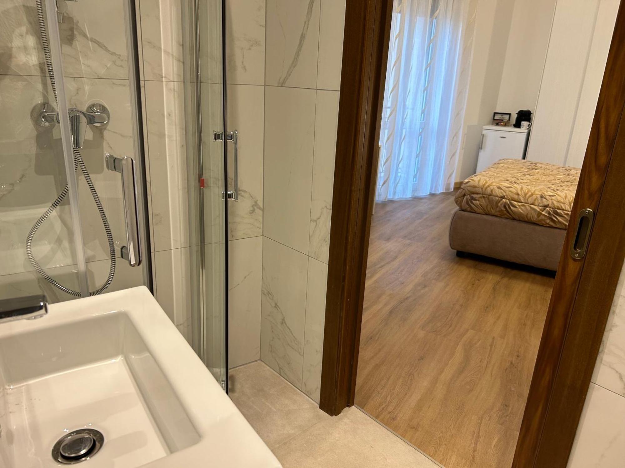 Valverde Apartment And Rooms Верона Екстер'єр фото